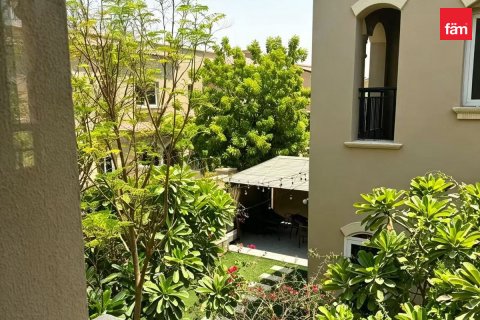 Dubai, UAE의 판매용 빌라 침실 3개, 259.9제곱미터 번호 760924 - 사진 5