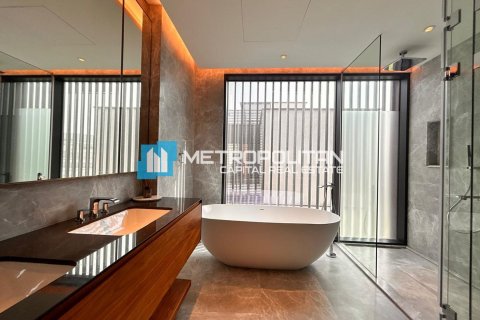 Vilë në Saadiyat Island, Abu Dhabi, Emiratet e Bashkuara Arabe 4 dhoma gjumi, 461 m2. № 694719 - Foto 13