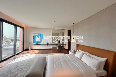 Vilë në Saadiyat Island, Abu Dhabi, Emiratet e Bashkuara Arabe 4 dhoma gjumi, 461 m2. № 694719 - Foto 8