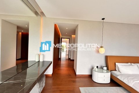 Vilë në Saadiyat Island, Abu Dhabi, Emiratet e Bashkuara Arabe 4 dhoma gjumi, 461 m2. № 694719 - Foto 9