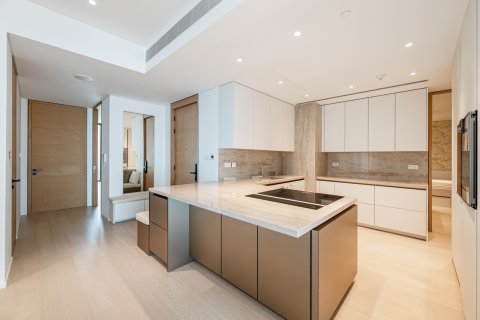 דירה ב Jumeirah Beach Residence, Dubai, איחוד האמירויות 4 חדרי שינה, 236.96 מ