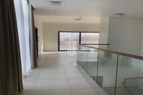 Вилла Остров Яс, Абу-Даби, БАӘ-да 5 жатын бөлмелер, 547.9 м² № 533126 - фото 5