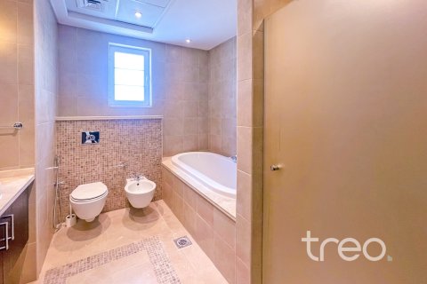 Villa in affitto a Jumeirah Park, Dubai, EAU 4 camere da letto, 402.73 mq. № 753749 - foto 8