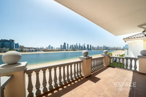 Villa sa Palm Jumeirah, Dubai, UAE 4 silid-tulugan, 465 sq.m. № 738254 - larawan 16