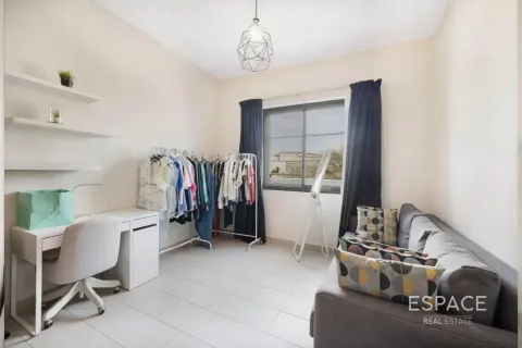 Villa te huur in Arabian Ranches 2, Dubai, VAE 5 slaapkamers, 314 vr.m., nr 738257 - foto 10