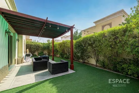 Villa te huur in Arabian Ranches 2, Dubai, VAE 5 slaapkamers, 314 vr.m., nr 738257 - foto 14