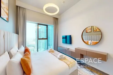 Apartmen di Jumeirah Lake Towers, Dubai, UAE 1 bilik tidur, 73 meter persegi № 738256 - foto 7