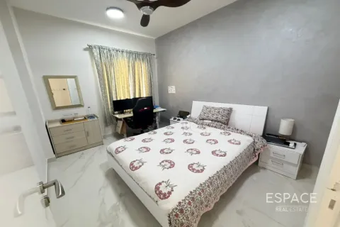 Villa te huur in The Springs, Dubai, VAE 3 slaapkamers, 228 vr.m., nr 738253 - foto 10