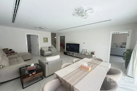 Villa te huur in The Springs, Dubai, VAE 3 slaapkamers, 228 vr.m., nr 738253 - foto 4