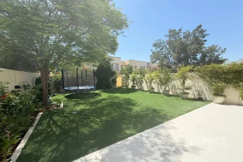 Villa te huur in The Springs, Dubai, VAE 3 slaapkamers, 228 vr.m., nr 738253 - foto 18
