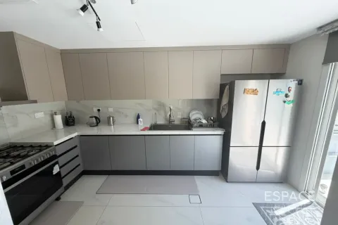 Villa te huur in The Springs, Dubai, VAE 3 slaapkamers, 228 vr.m., nr 738253 - foto 8