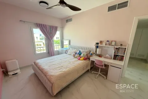 Villa te huur in The Springs, Dubai, VAE 3 slaapkamers, 228 vr.m., nr 738253 - foto 17