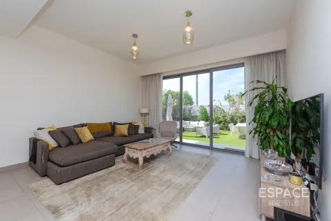 Vila di Dubai Hills Estate, UEA 3 kamar tidur, 288 m2 nomor 738252 - foto 5
