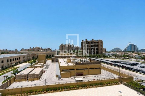 Huoneisto Umm Suqeim, Dubai, Arabiemiraatit 1 makuuhuone, 68.19 m2 № 767604 - kuva 10