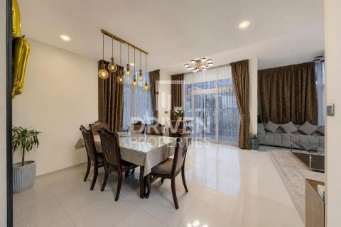 Vilă de vânzare în Dubai, EAU 6 dormitoare, 608.51 mp. №767684 - poză 3