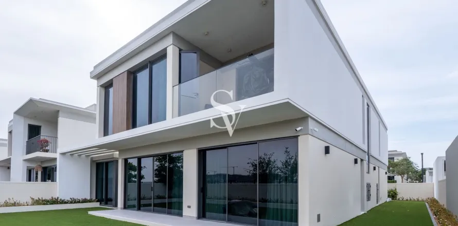 Villa in Tilal Al Ghaf, Dubai, VAE: 4 Schlafzimmer, 432 m2 Nr. 723000