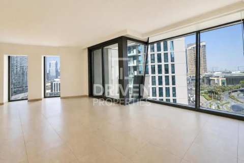 Huoneisto Downtown Dubai (Downtown Burj Dubai), Dubai, Arabiemiraatit 3 makuuhuonetta, 185.16 m2 № 765208