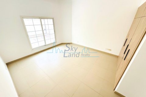 Willa do wynajęcia w Umm Suqeim, Dubai, ZEA 4 sypialnie, 418 mkw., nr 632280 - zdjęcie 5