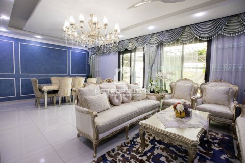 Radhus i DAMAC Hills (Akoya by DAMAC), Dubai, UAE 5 sovrum, 234 kvm Nr. 664053