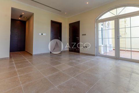 Vila v Jumeirah Park, Dubai, SAE 3 ložnice, 676 m² Č.: 619186 - fotografie 1