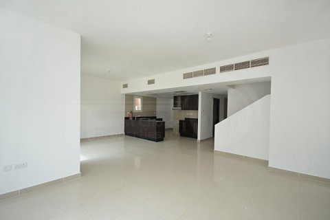 Villa itt: Abu Dhabi, EAE, 4 hálószoba, 265.5 m², azonosító: 410381 - fénykép 5