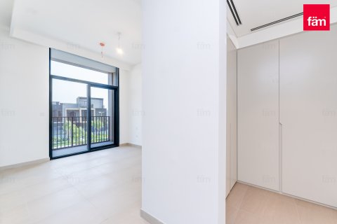 Villa til leie i Dubai, Emiratene 4 soverom, 385.3 kvm Nr. 760735 - Foto 21