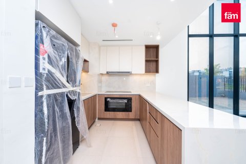 Villa til leie i Dubai, Emiratene 4 soverom, 385.3 kvm Nr. 760735 - Foto 12