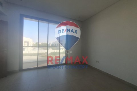 Vila na Yas Island, Abu Dhabi, SAE 4 spálne, 450 m2 č. 580375 - Fotografia 9