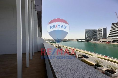 Apartament în Al Maryah Island, Abu Dhabi, EAU 3 dormitoare, 151.2 mp.  №580524