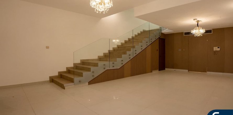 Σπίτι σε Jumeirah Village Circle, Dubai, ΗΑΕ 4 υπνοδωμάτια, 364 τ.μ. Αρ. 667097