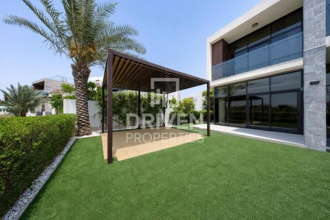 Vila di DAMAC Hills (Akoya by DAMAC), Dubai, UEA 5 kamar tidur, 514.78 m2 nomor 762119 - foto 3