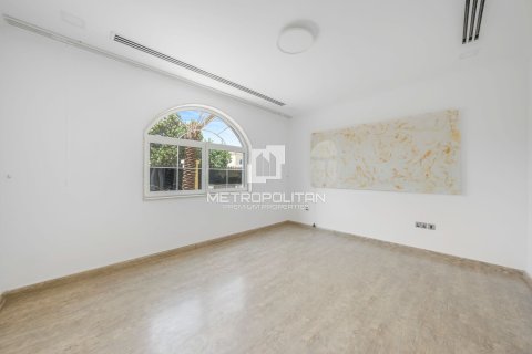 Üürile anda villa asukohaga Jumeirah Park, Dubai, AÜE: 4 magamistoaga, 660 m² Nr 663899 - pilt 30