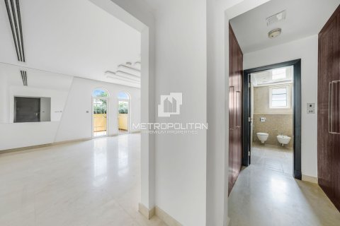 Üürile anda villa asukohaga Jumeirah Park, Dubai, AÜE: 4 magamistoaga, 660 m² Nr 663899 - pilt 17