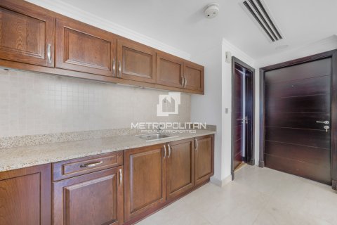 Üürile anda villa asukohaga Jumeirah Park, Dubai, AÜE: 4 magamistoaga, 660 m² Nr 663899 - pilt 16