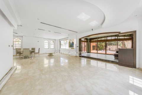 Villa asukohaga Jumeirah Park, Dubai, AÜE: 4 magamistoaga, 660 m² Nr 663899