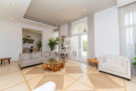 Willa do wynajęcia w Palm Jumeirah, Dubai, ZEA 6 sypialnie, 1245 mkw., nr 663900 - zdjęcie 22