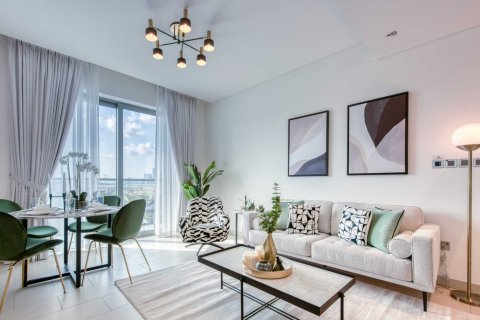 Apartament në 340 RIVERSIDE CRESCENT në Nadd Al Sheba, Dubai, Emiratet e Bashkuara Arabe 1.5 dhomë gjumi, 80.57 m2. № 342875 - Foto 10