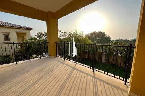 Villa en alquiler en Saadiyat Island, Abu Dhabi, EAU 4 dormitorios, 480 m2 № 534996 - foto 3