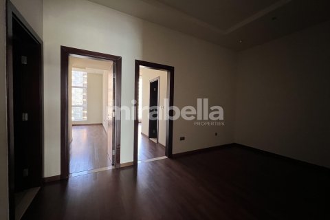 Apartament de închiriat în Palm Jumeirah, Dubai, EAU 3 dormitoare, 209.8 mp.  №360622 - poză 5