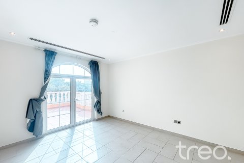 Villa in Jumeirah Park, Dubai, UAE 5 bedrooms, 435.62 sq.m. № 753740 - photo 28