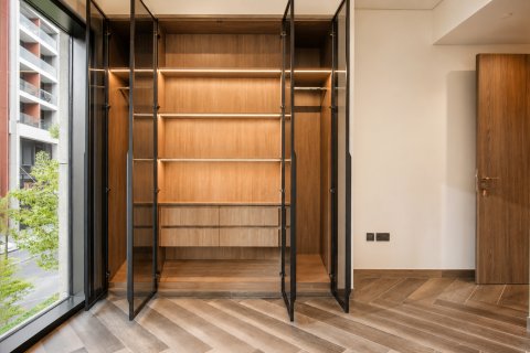Apartament de închiriat în Dubai, EAU 3 dormitoare, 167.7 mp.  №754459 - poză 5