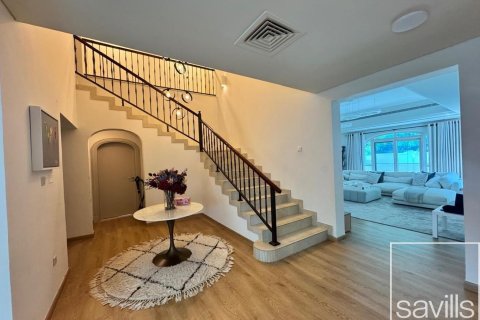 Villa in affitto a Dubai Sports City, Dubai, EAU 5 camere da letto, 694.82 mq. № 766861 - foto 3