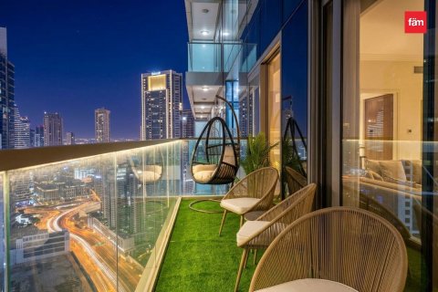 Apartment in Business Bay, Dubai, UAE 2 bedrooms, 113.4 sq.m. № 740312 - photo 12