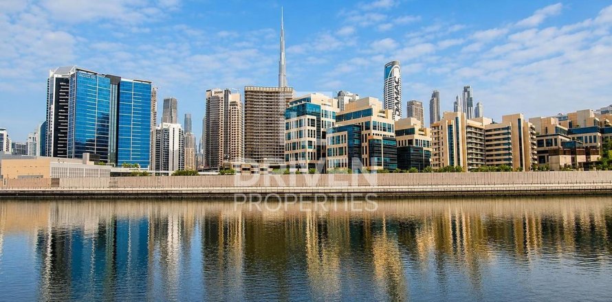 Business Bay, Dubai, UAE의 아파트 침실 2개, 119.19제곱미터 번호 759696