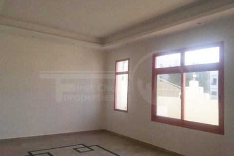 ویلا برای اجاره در Al Khalidiya، Abu Dhabi، امارات متحده عربی 4 خوابه ، 232.3 متر مربع ، شماره 407201 - تصویر 4