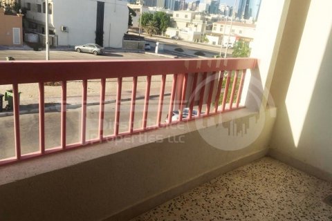 ویلا برای اجاره در Al Khalidiya، Abu Dhabi، امارات متحده عربی 4 خوابه ، 232.3 متر مربع ، شماره 407201 - تصویر 5