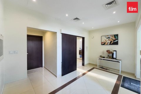 Vila u Dubai, UAE 3 spavaćih soba, 574.9 m2 Br. 660259 - fotografija 12