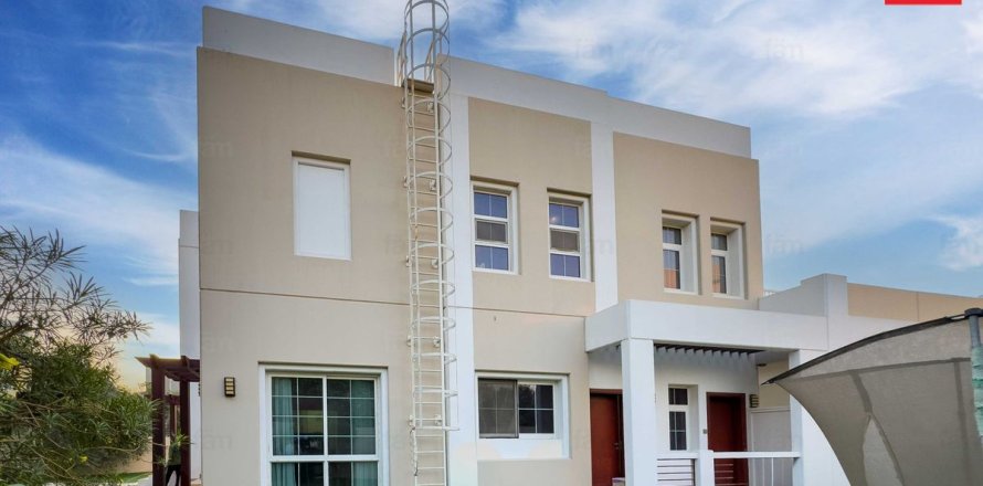 Vila u Dubai, UAE 574.9 m2, 3 spavaćih soba Br. 660259