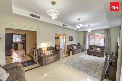 Vila u Dubai, UAE 3 spavaćih soba, 574.9 m2 Br. 660259 - fotografija 21