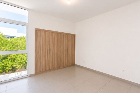 Vilă de închiriat în Mudon, Dubai, EAU 3 dormitoare, 274 mp.  №717783 - poză 14